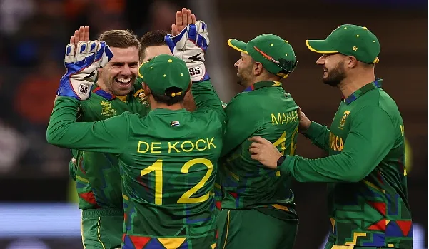NZ vs SA: न्यूजीलैंड और साउथ अफ्रीका के बीच भिंड़त आज, जीत की लय को बरकरार रखना चाहेगी कीवी टीम
