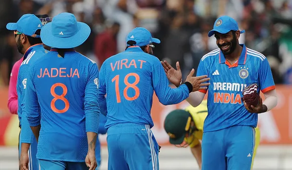 IND vs ENG: वर्ल्ड कप में टीम इंडिया होगी चुनौती साबित, इंग्लैंड के पूर्व कप्तान ने सतर्क रहने की दी सलाह