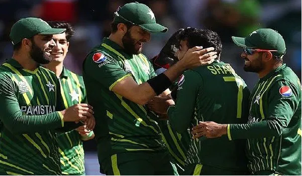 PAK vs SL: रोमांचक मुकाबले में पाकिस्तान ने 6 विकेट से दर्ज की जीत, श्रीलंका को दूसरी बार करना पड़ा हार का सामना