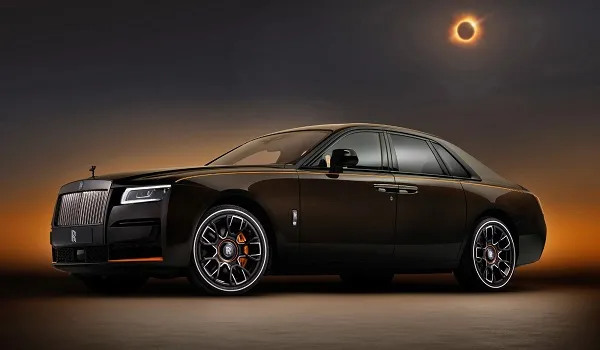 Rolls-Royce 'ब्लैक बैज घोस्ट एक्लिप्सिस' लिमिटेड एडिशन की पहली झलक आई सामने, जानिए फीचर्स