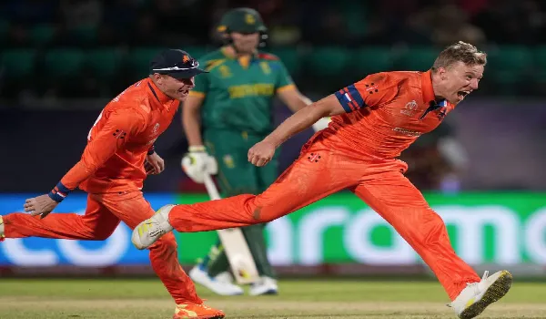 SA vs NED: साउथ अफ्रीका के खिलाफ नीदरलैंड ने किया बड़ा उलटफेर, 38 रनों से मात देते हुए प्रोटियाज टीम को दिखाया आइना