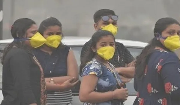 Delhi AQI: दिल्ली में प्रदूषण से कोई राहत नहीं, एयर क्वालिटी बहुत खराब श्रेणी में 