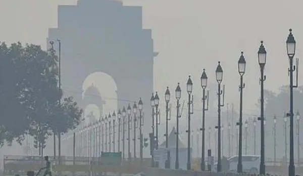 Delhi AQI: दिल्ली की हवा में सुधार के आसार नहीं, वायु गुणवत्ता ‘खराब’ श्रेणी में बरकरार