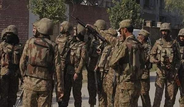 Pakistan के सुरक्षा बलों ने टीटीपी कमांडर और 10 अन्य को मुठभेड़ में किया ढेर