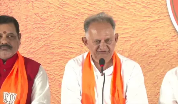 VIDEO: भाजपा का बढ़ता कुनबा, रामेश्वर दाधीच ने की BJP की सदस्यता ग्रहण, कहा-मुझे खुशी है कि मैं बीजेपी का एक नया सदस्य बना