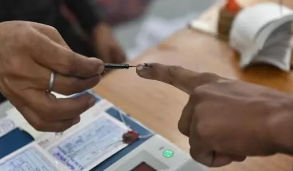 Rajasthan Assembly Election 2023: राजस्थान विधानसभा चुनाव की वोटिंग का काउंटडाउन शुरू, कुछ ही घंटों बाद राज्य की 199 विधानसभा सीटों पर शुरू होगी वोटिंग