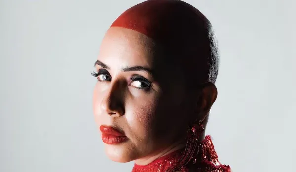 कैंसर में बाल खोने के बाद Rozlyn Khan को सुनना पड़े ताने, एक्ट्रेस ने बयां किया अपना दर्द
