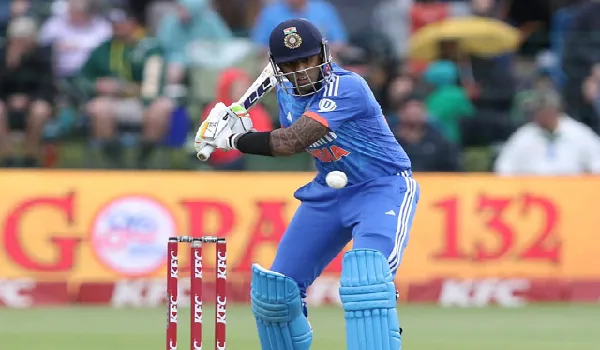 Suryakumar Yadav: दक्षिण अफ्रीका के खिलाफ स्काई ने रचा इतिहास, टी-20 में बने सबसे तेज 2000 रन बनाने वाले दूसरे बल्लेबाज